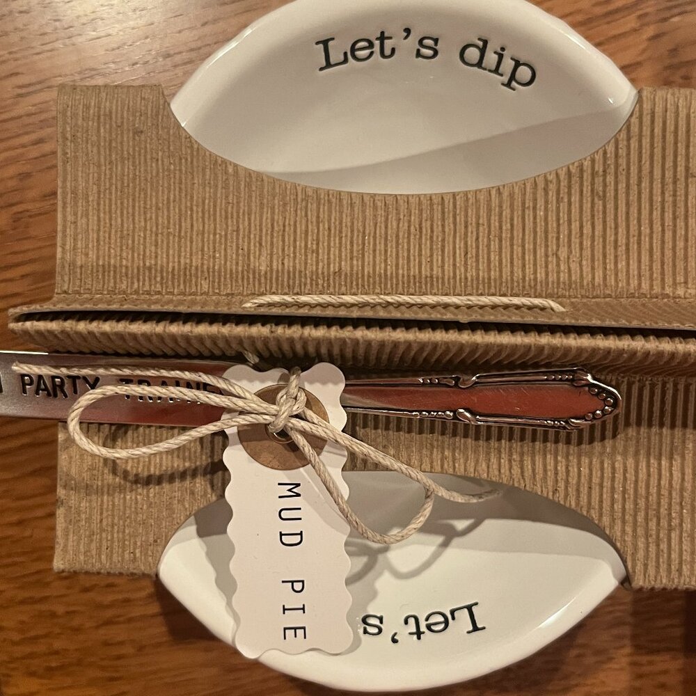 Cheeseball/Dip Bowl with Spreader